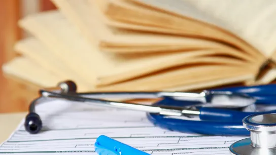 Stetoskop, Bücher, Wissenschaft, Gesundheitswesen, Medizin, Ausbildung